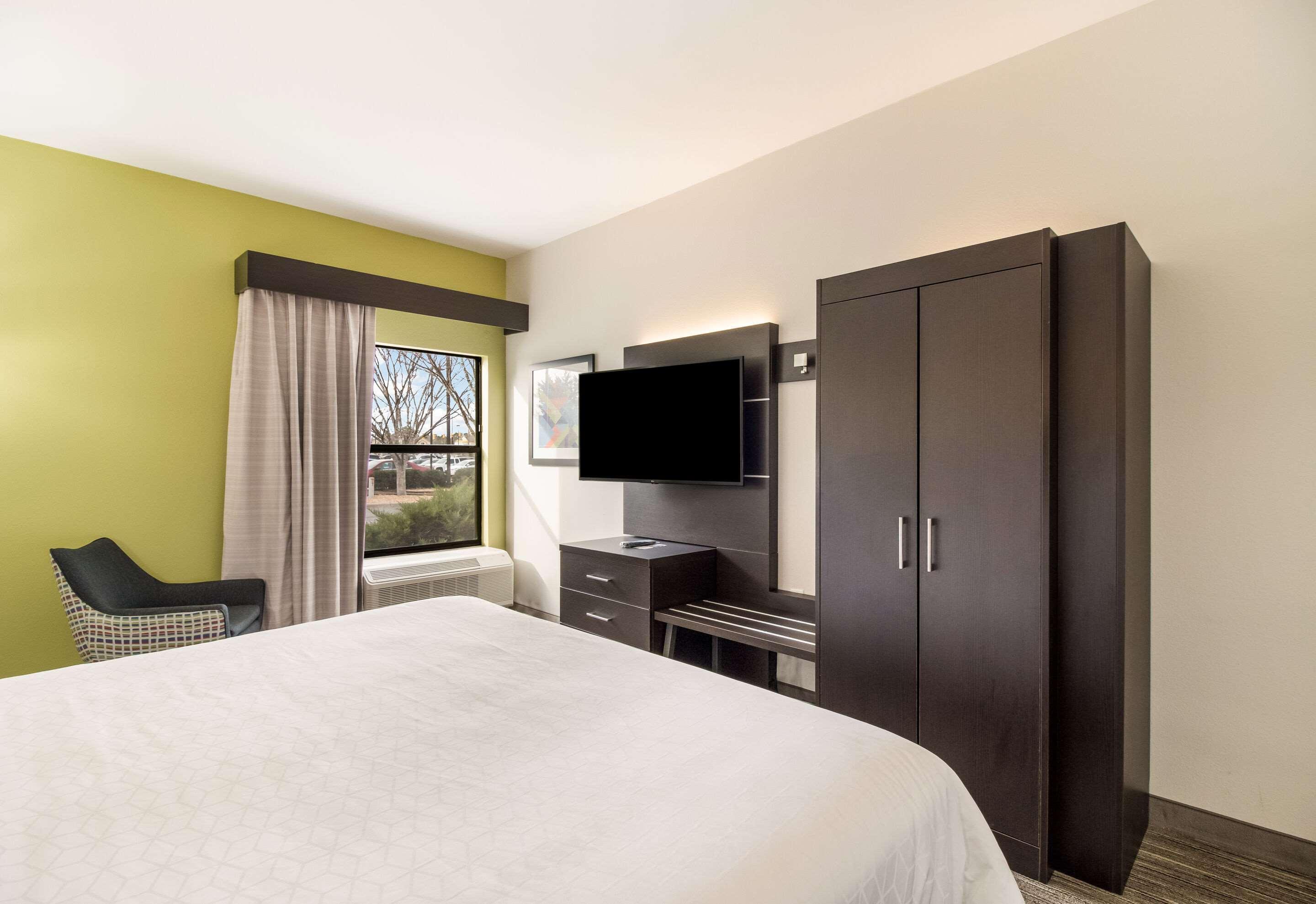 Hotel Clarion Pointe New Bern Extérieur photo