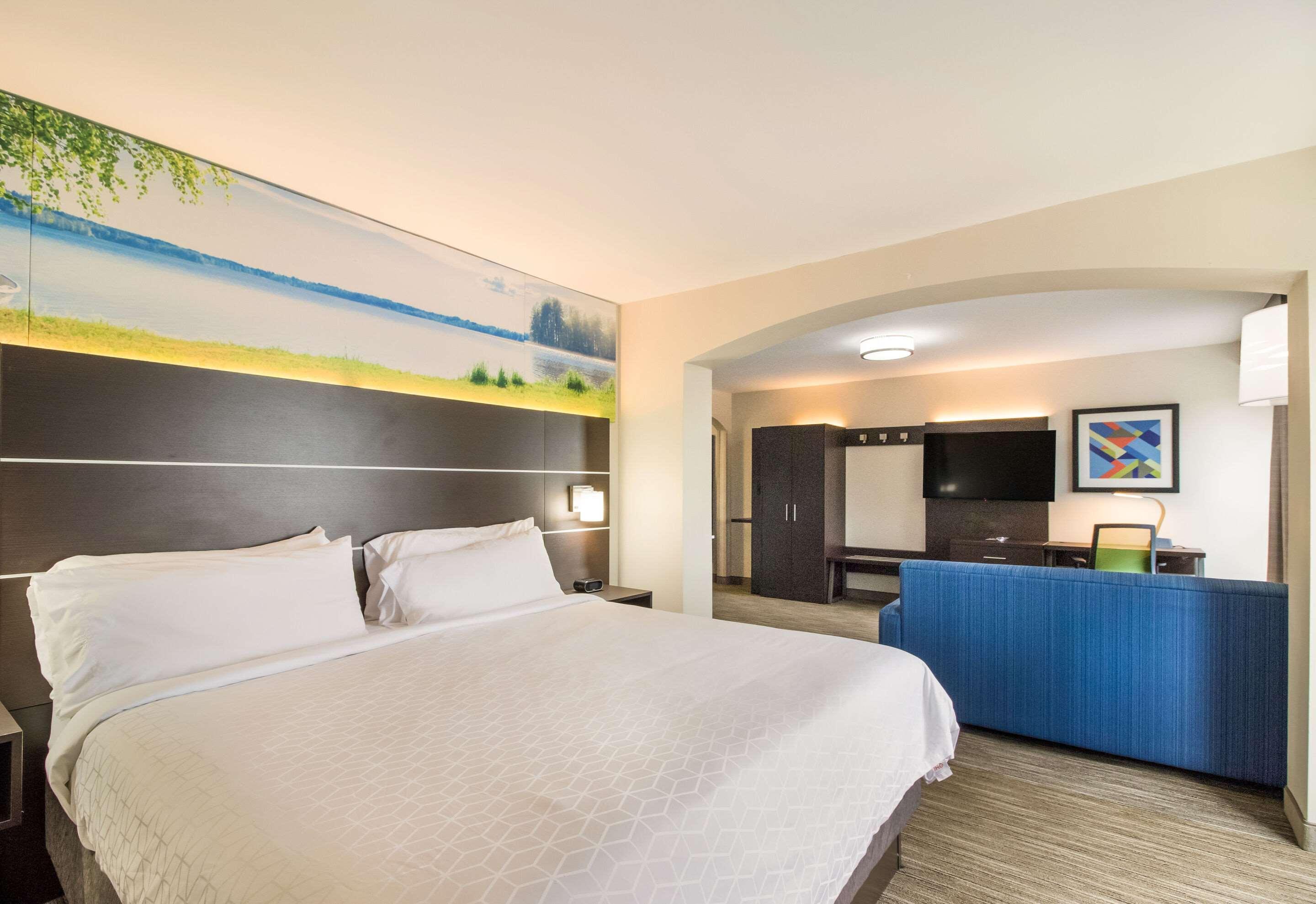 Hotel Clarion Pointe New Bern Extérieur photo