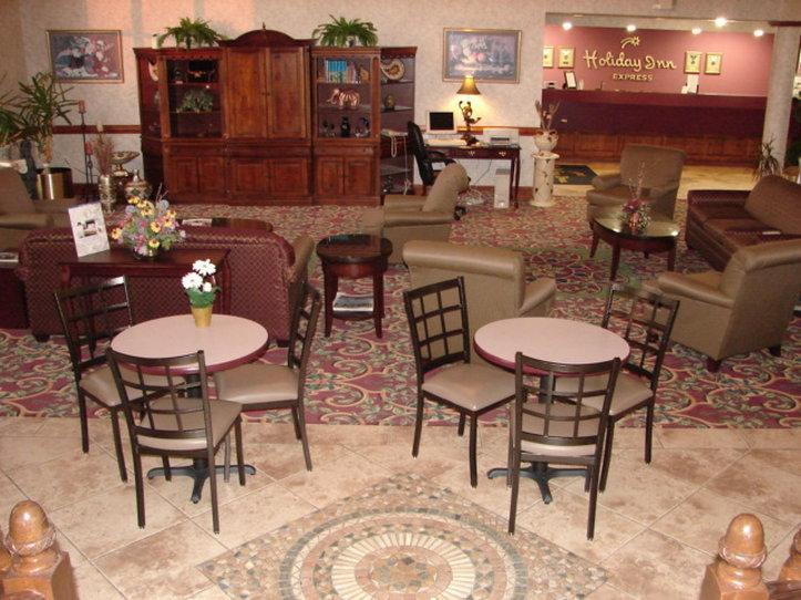 Hotel Clarion Pointe New Bern Extérieur photo